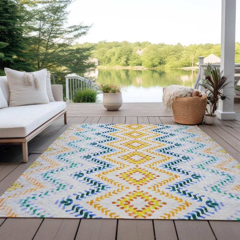 Machine Washable Indoor/ Outdoor Chantille Boho Global Rug