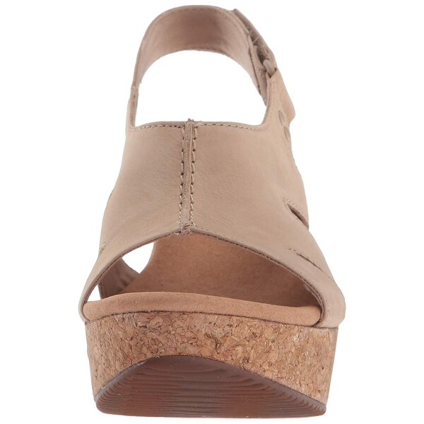 clarks sandals platform