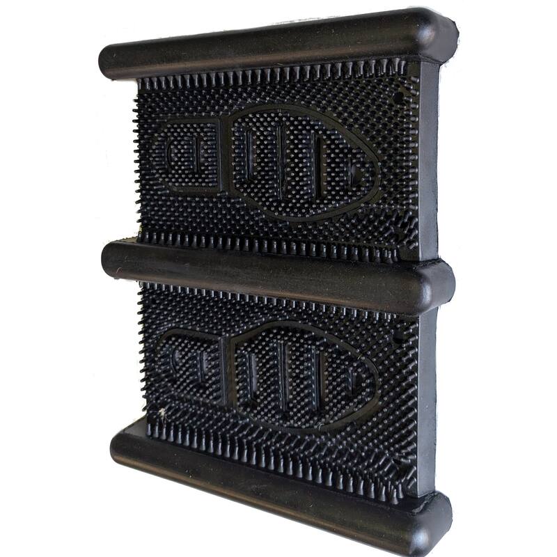 HomeRoots 13" X 16" Black Outdoor Rubber Boot Scraper - 12.50' X '15.50