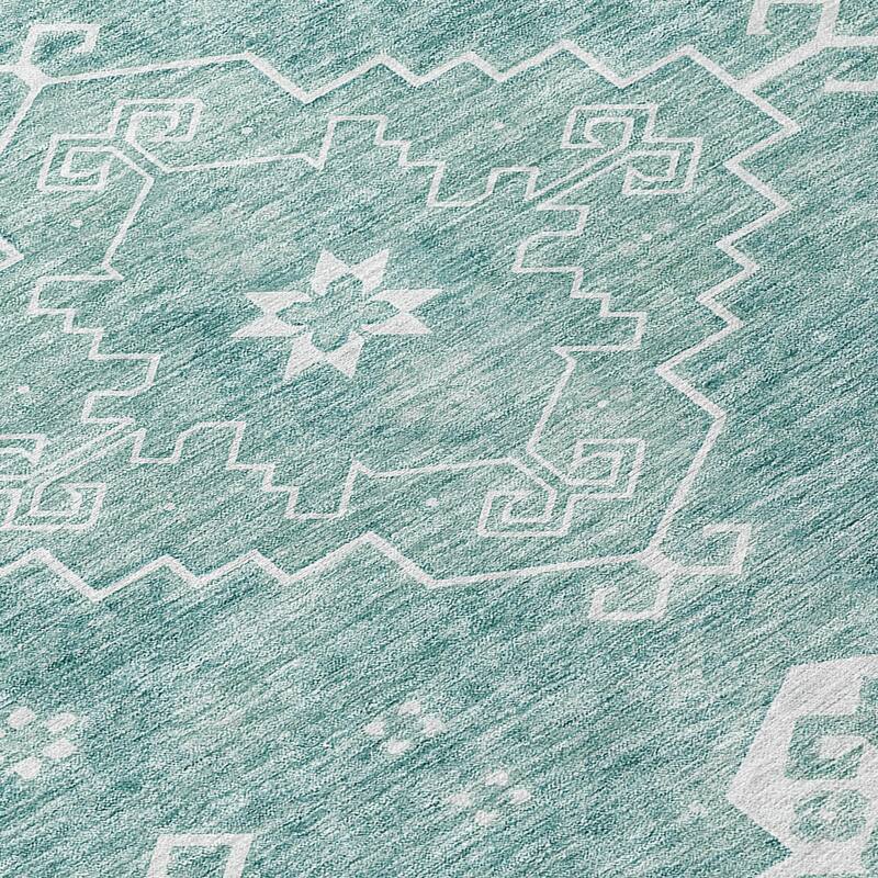 Machine Washable Indoor/ Outdoor Chantille Traditional Boho Rug
