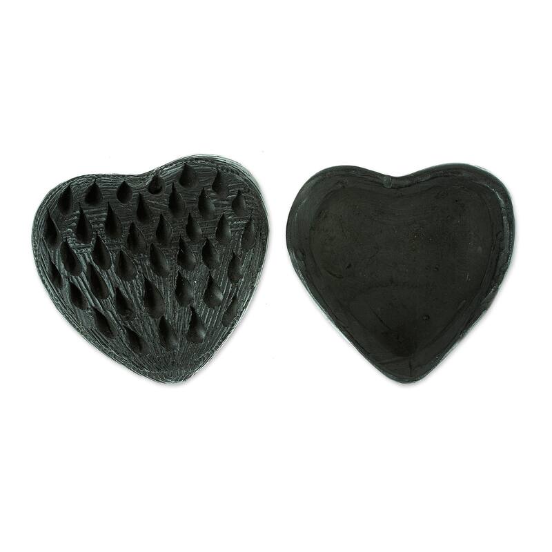 Novica Handmade Heart & Drops Barro Negro Mini Jewelry Box