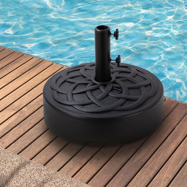 curved patio umbrella stand Giantex Half Round Base Featuring a distinctive semi Free Standing Round Patio Umbrella