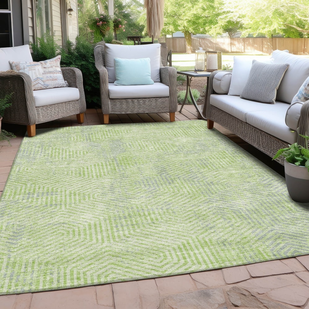 Machine Washable Indoor/ Outdoor Chantille Contemporary Maze Rug
