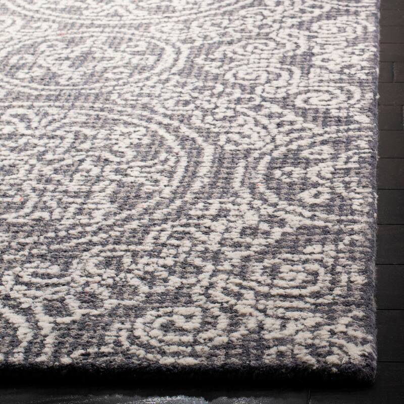 SAFAVIEH Handmade Abstract Pramila Modern Wool Rug
