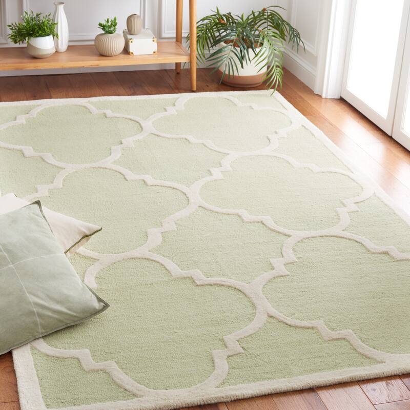 SAFAVIEH Handmade Cambridge Gullveig Modern Moroccan Wool Rug - 3' x 5' - Light Green/Ivory
