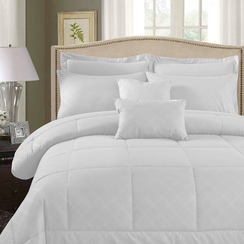 8/10 Piece White Plaid Comforter Set