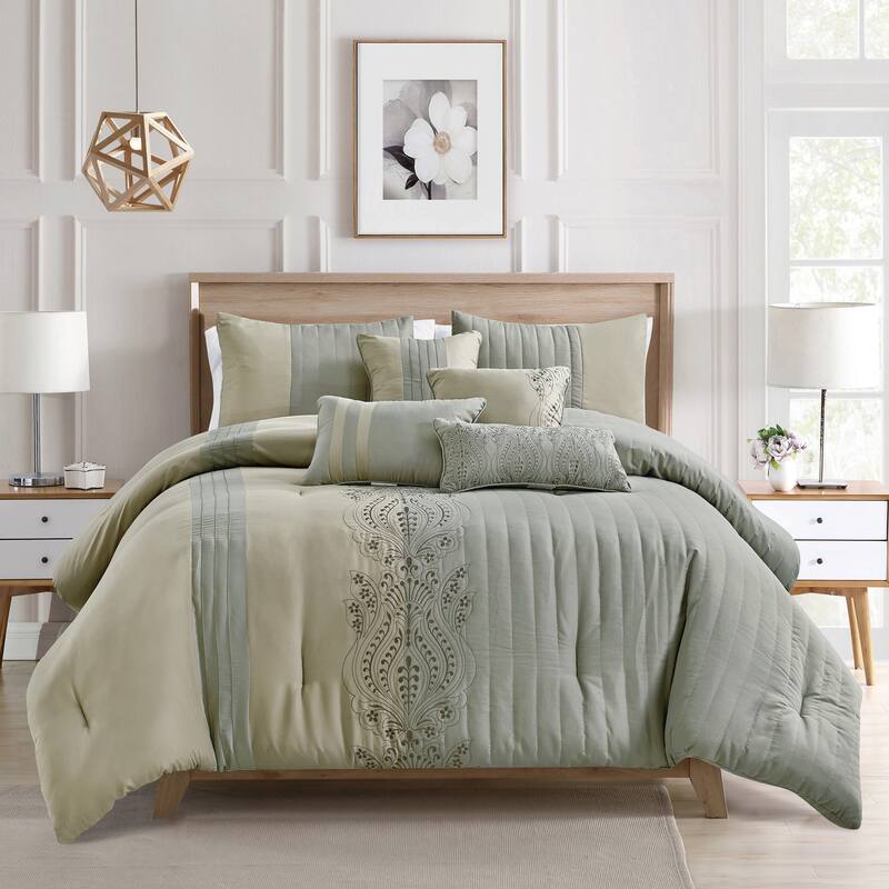 Kaleen Luxury 7 Piece Comforter