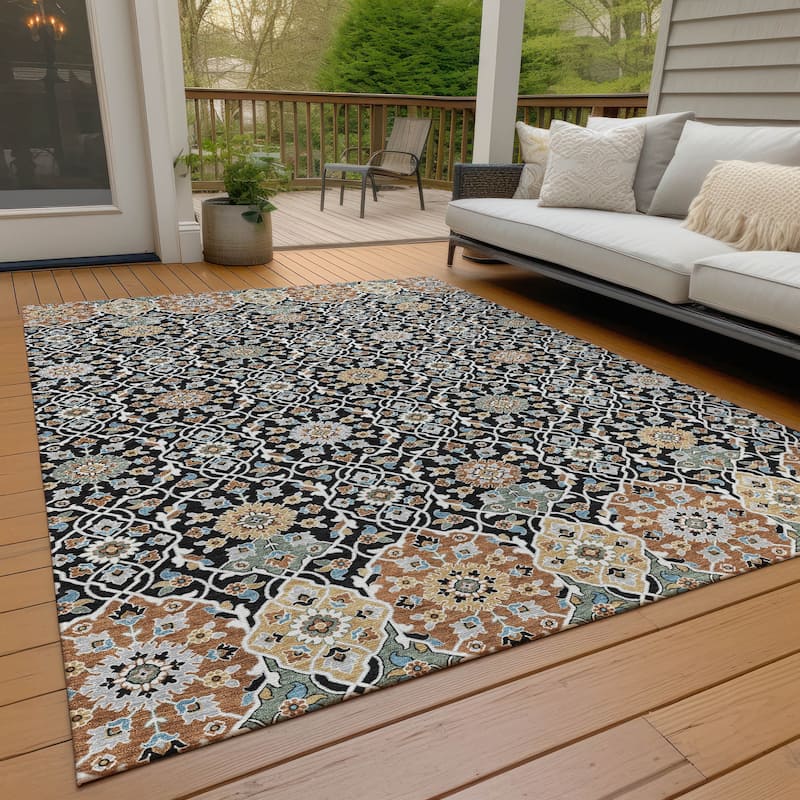 Machine Washable Indoor/Outdoor Traditional Masters Chantille Rug - Black - 5' x 7'6"