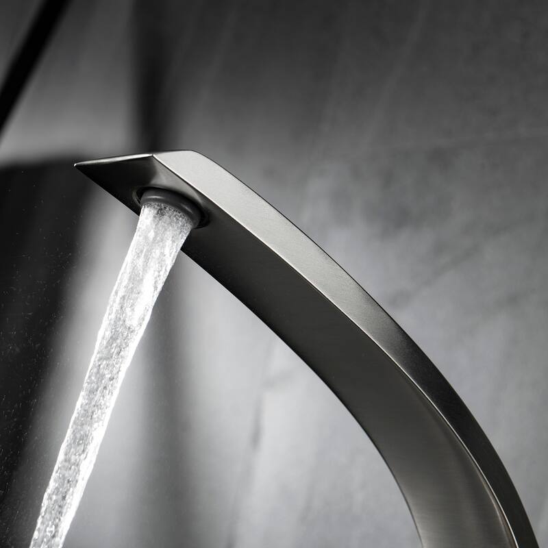 Rbrohant 7"H Single-Handle Bathroom Faucet with Deckplate, Vessel Faucet for Bathroom