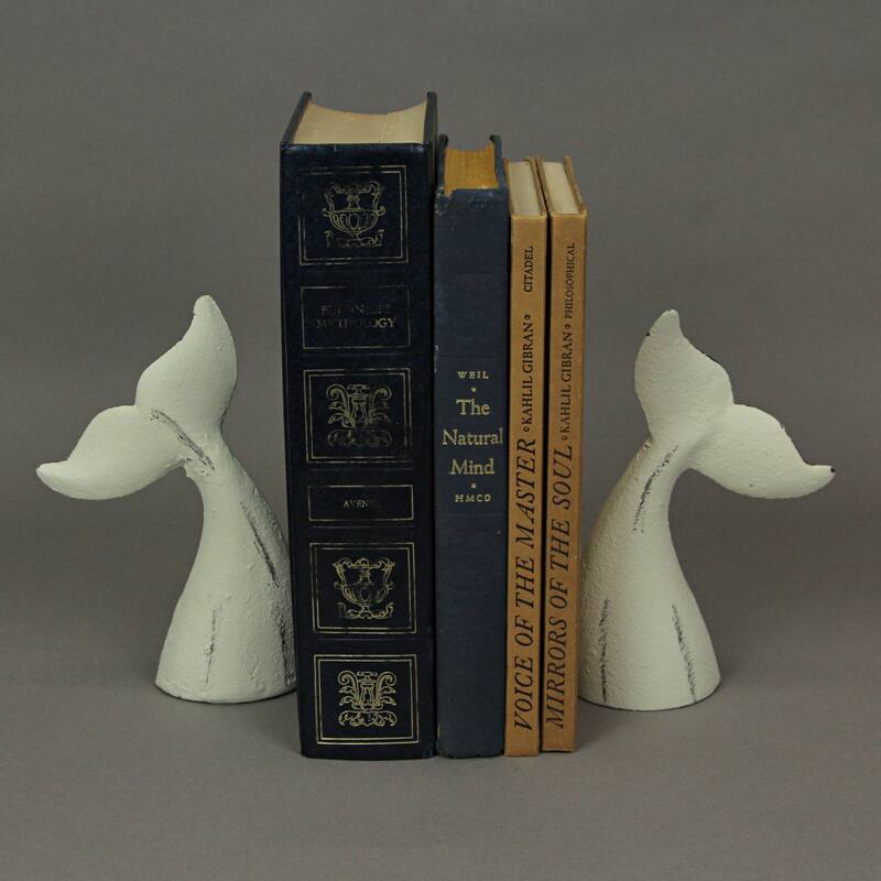 Zeckos White Cast Iron Whale Tail Bookends (Set Of 2 ) - 6.5 X 4 X 1.5 inches