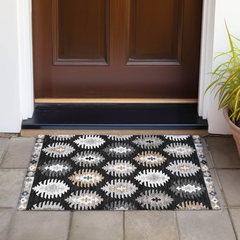 Machine Washable Indoor/ Outdoor Boho Tribal Chantille Rug