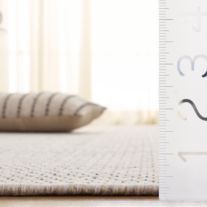 SAFAVIEH Handmade Natura Tarran Transitional Wool Rug