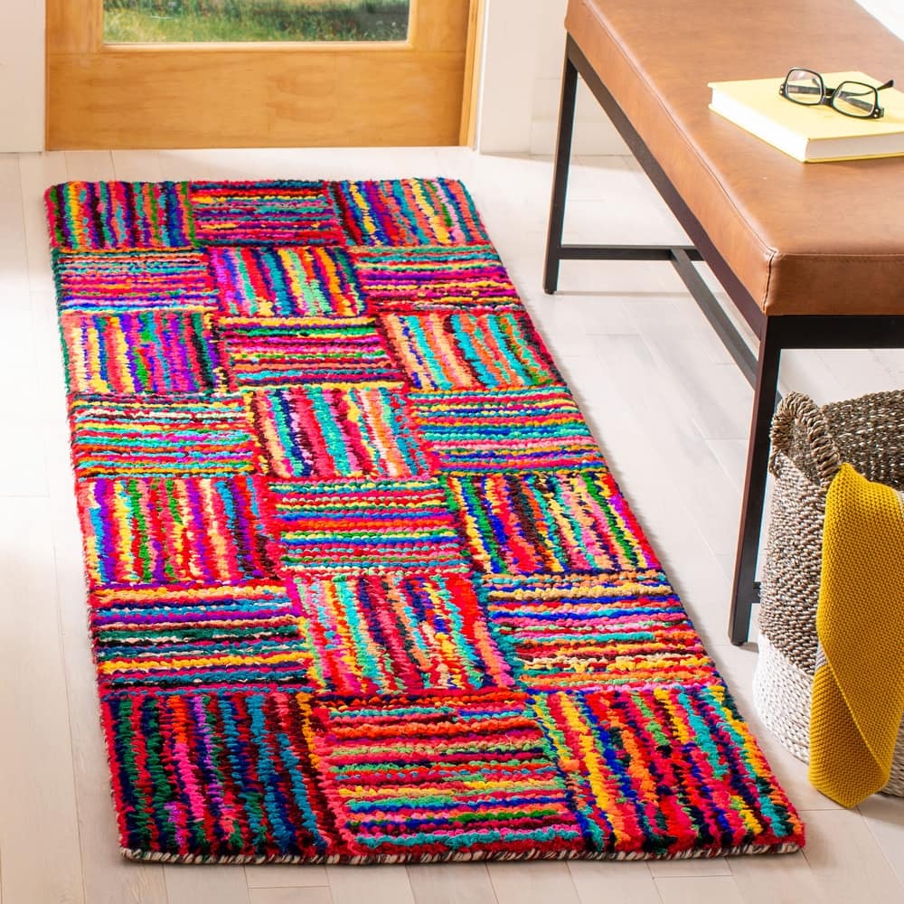 SAFAVIEH Handmade Nantucket Agneza Contemporary Cotton Rug