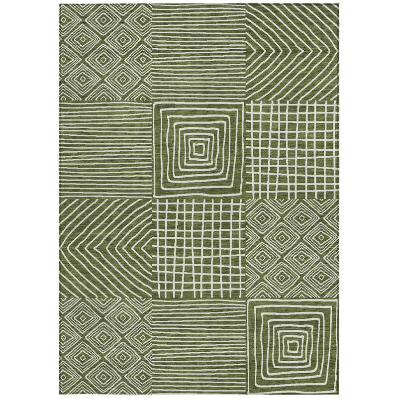 HomeRoots Geometric Transitional Rectangle Outdoor Rug