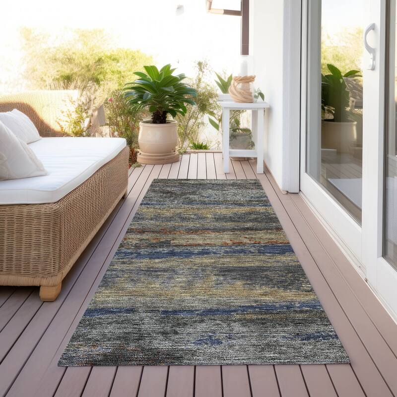 Machine Washable Indoor/ Outdoor Abstract Modern Chantille Rug - Graphite - 2'3" x 7'6"