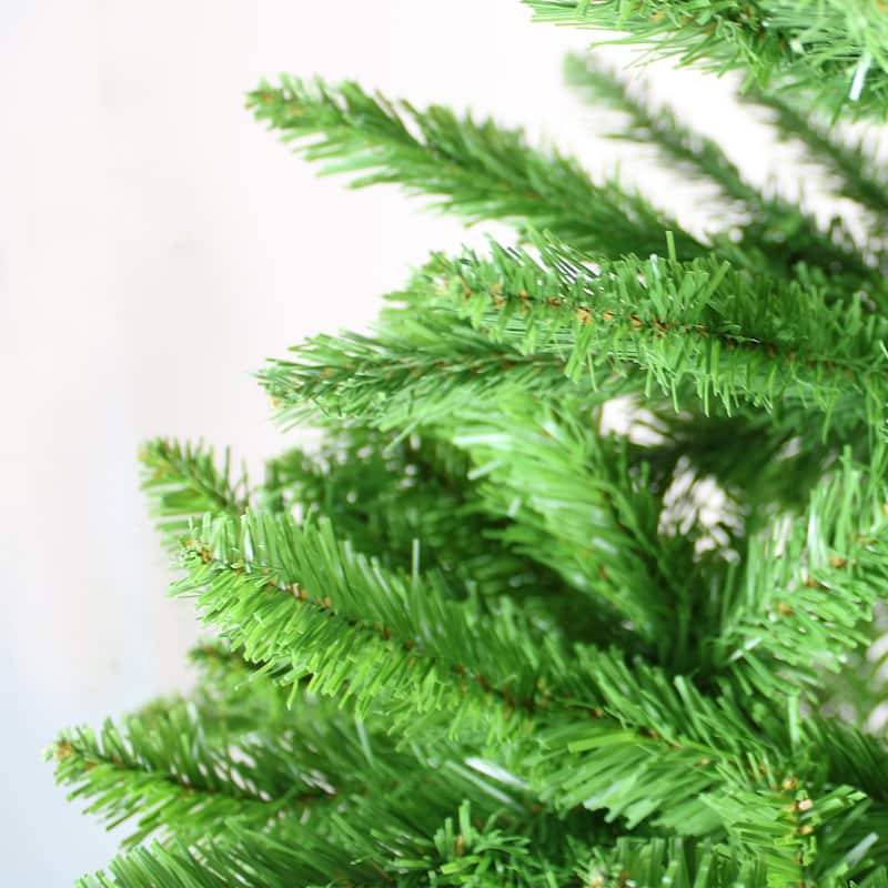 7ft Classic Pencil Christmas Tree, 84-Inch Classic Pencil-Shaped Christmas Tree