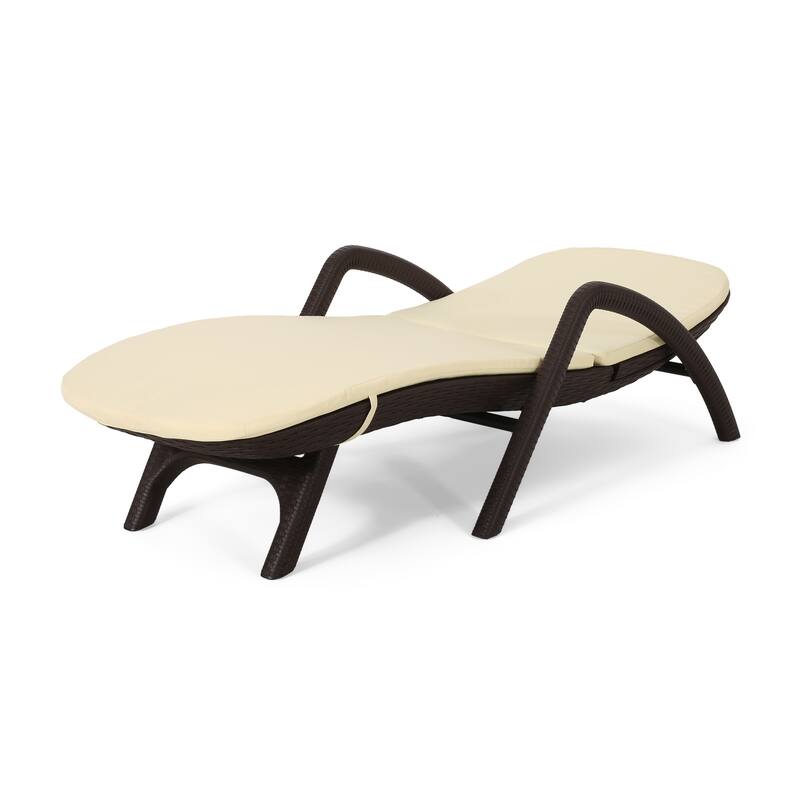 Mikael Chaise Lounge Chair with Cushion
