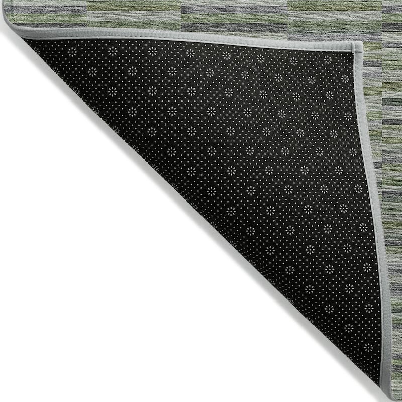 HomeRoots Striped Transitional Rectangle Outdoor Rug