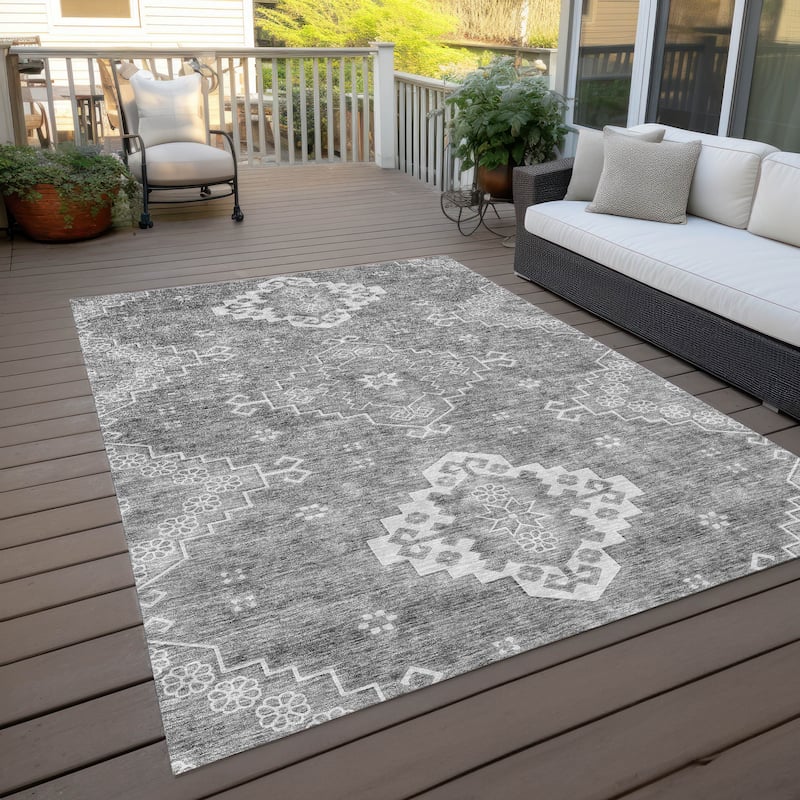 Machine Washable Indoor/ Outdoor Chantille Traditional Boho Rug