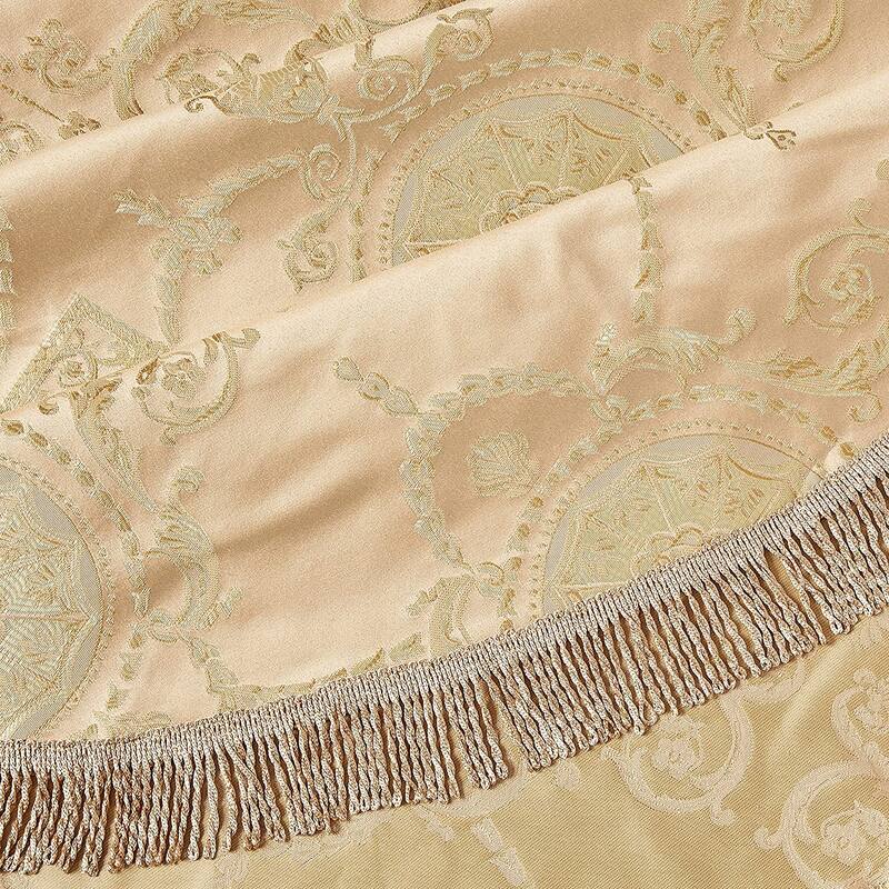 Violet Linen Prestige Medallion Damask Pattern, Polyester Jacquard, with Fringes, Tablecloth