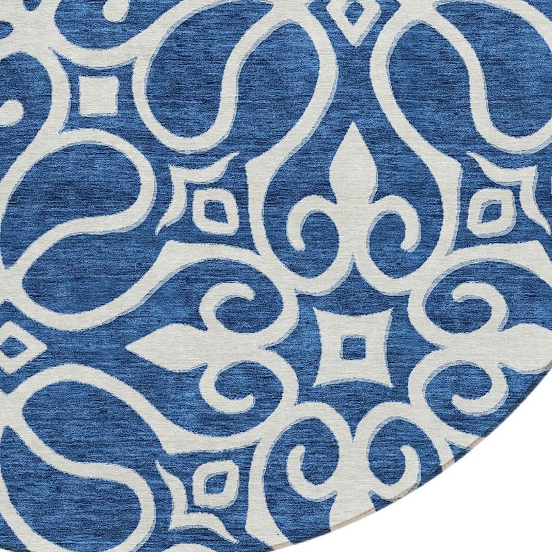 HomeRoots Floral Medallion Transitional Round Outdoor Rug - 8' Round