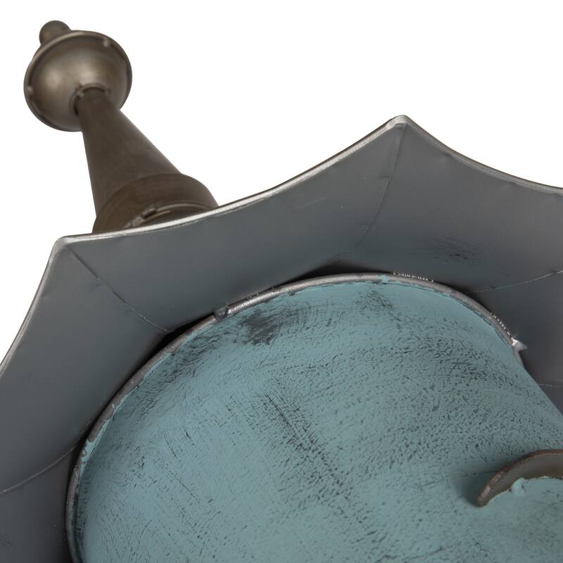 Decorative Metal Birdhouse