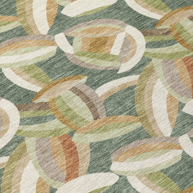 Machine Washable Indoor/ Outdoor Modern Heli Chantille Rug