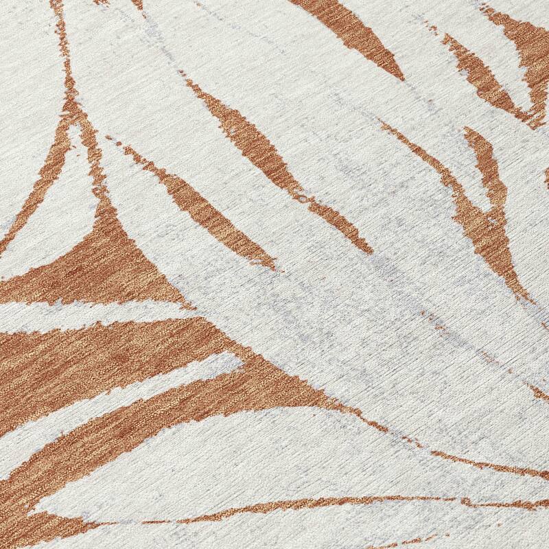 Machine Washable Indoor/ Outdoor Floral Chantille Rug