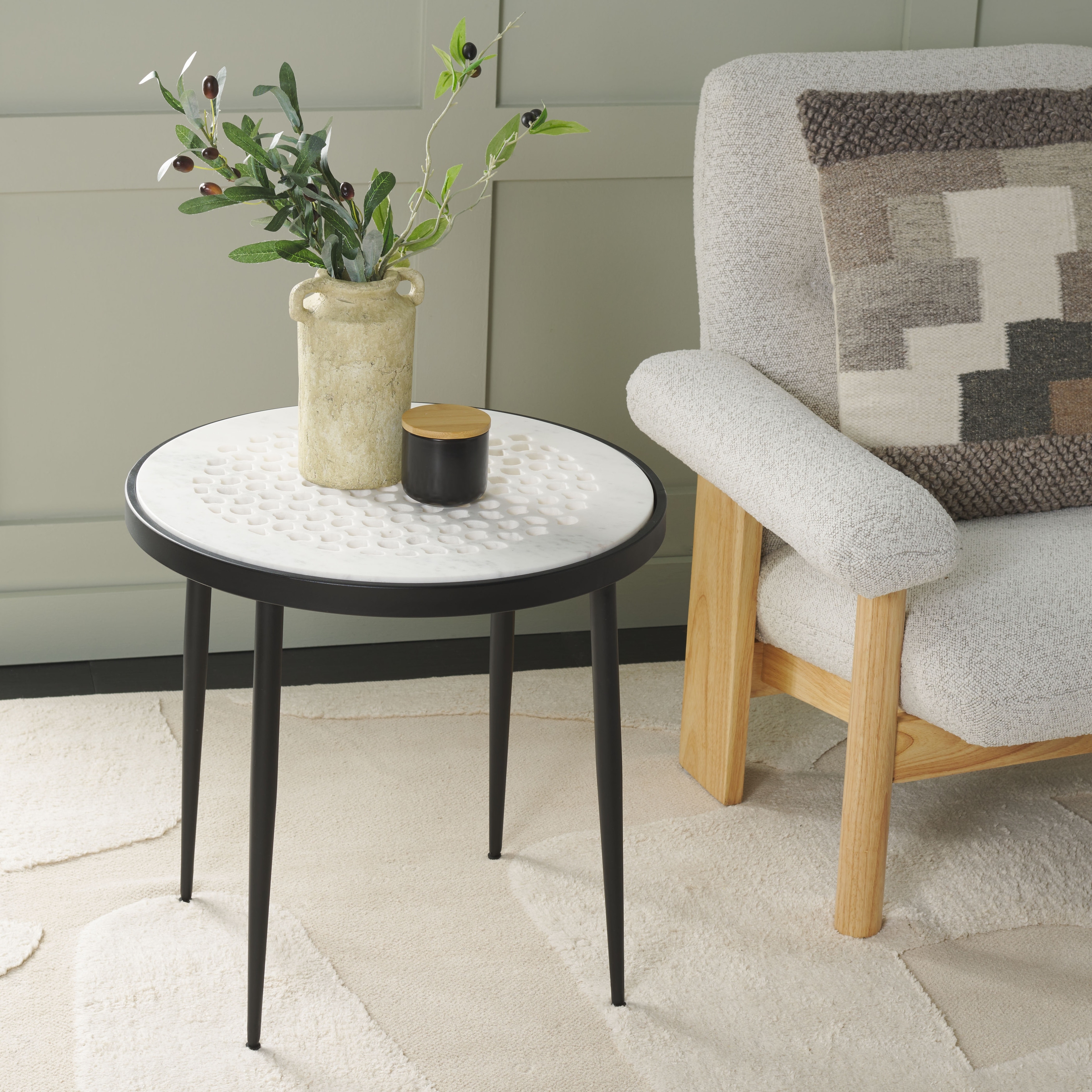 SAFAVIEH Lucia Glam Marble Side Table, White Marble, Fully Assembled - 19Wx19Dx19H