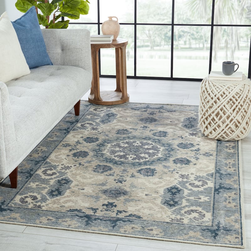 Arista Hand-Knotted Oriental Area Rug