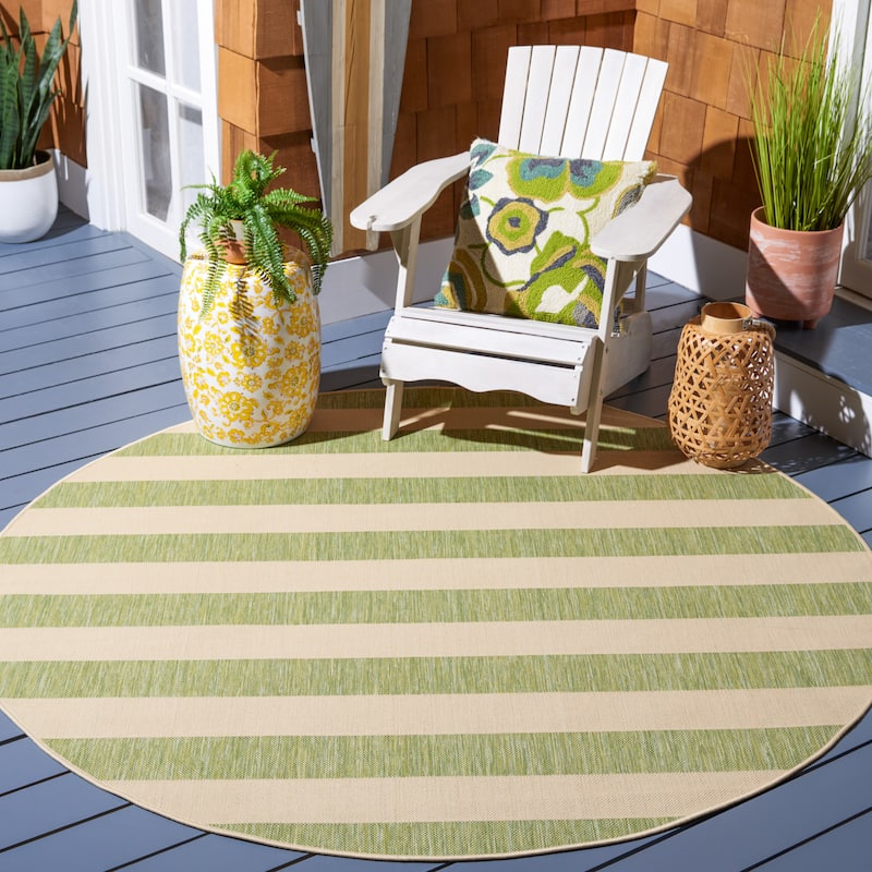 SAFAVIEH Courtyard Maysa Indoor/ Outdoor Waterproof Backyard Patio Rug - 6'7" Round - Beige/Sage Green