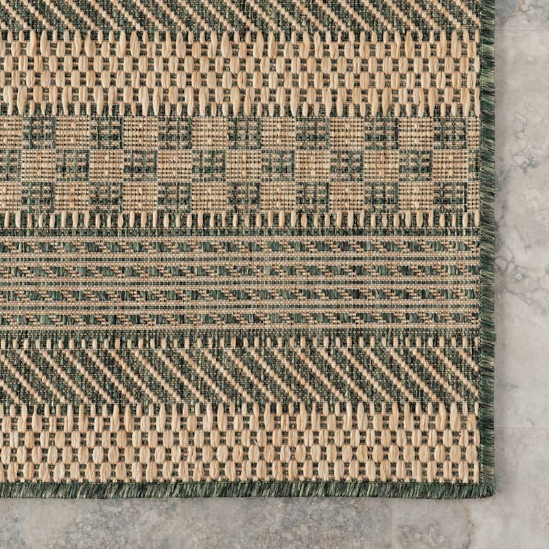 Nuloom Vail Modern Indoor/Outdoor Area Rug