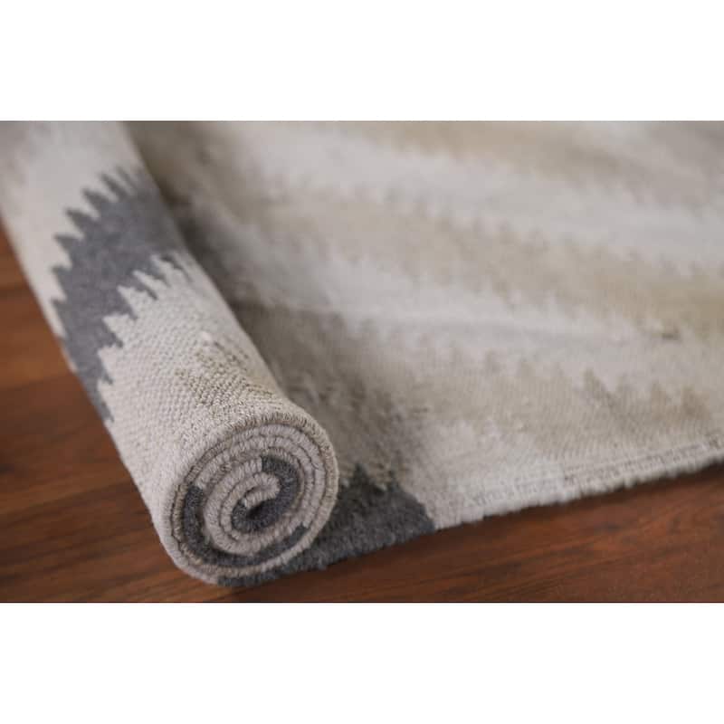 Southwestern Kilim Oriental Area Rug Hand-Woven Wool Carpet - 3'1"x 5'0"
