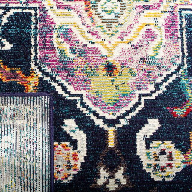 SAFAVIEH Crystal Floretta Vintage Boho Medallion Rug