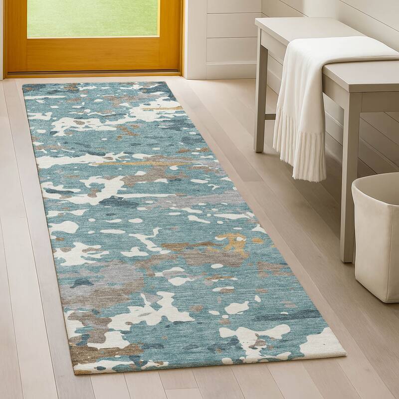 Machine Washable Indoor/ Outdoor Modern Calhan Chantille Rug