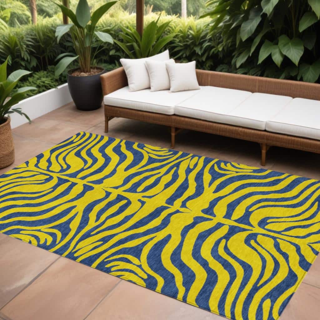 HomeRoots Animal Print Transitional Rectangle Outdoor Rug