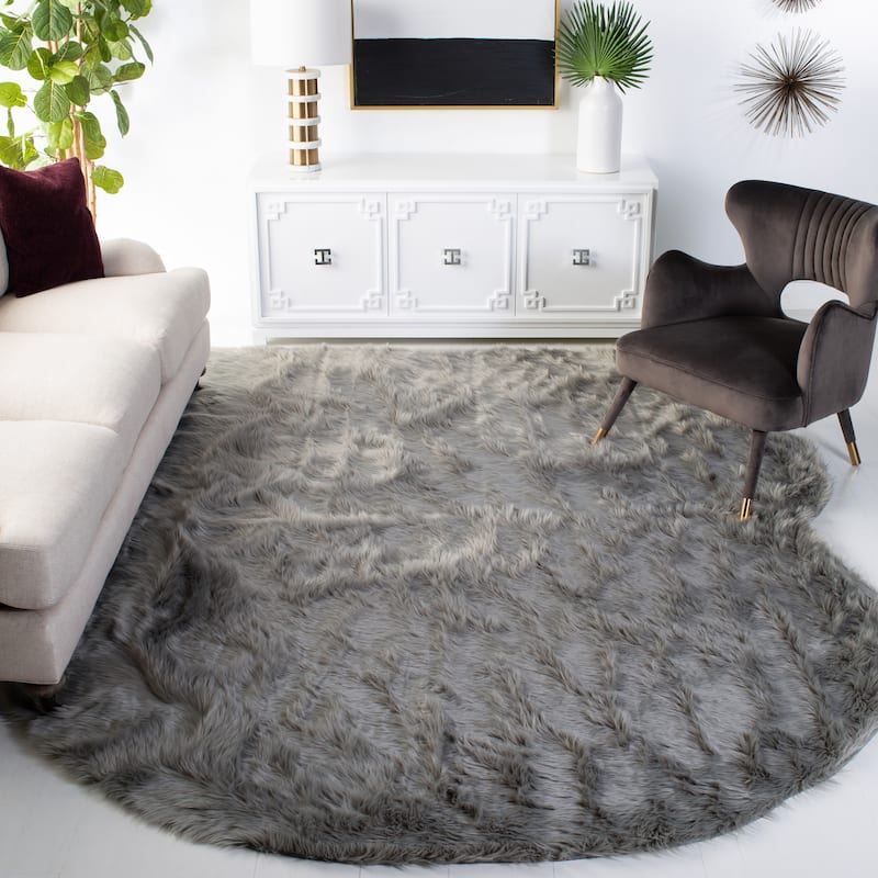 SAFAVIEH, Faux Sheep Idith Shona 2.4-inch Thick Rug - 6' x 9' - Grey