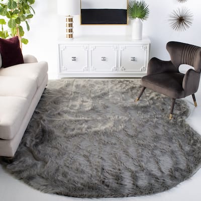 SAFAVIEH Faux Sheep Skin Shona 2.4-inch Thick Rug