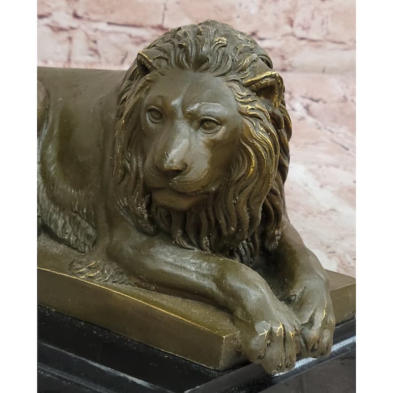 Reclining Lion Bronze Sculpture - Majestic Wildlife Symbol Art