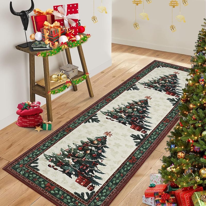 Washable Non-Slip Soft Low Pile Christmas Tree Area Rug - 1'6" x 2'6"