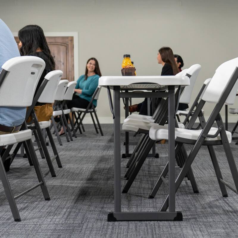 Lifetime 8-Foot Seminar Table (Commercial) - 8 Ft