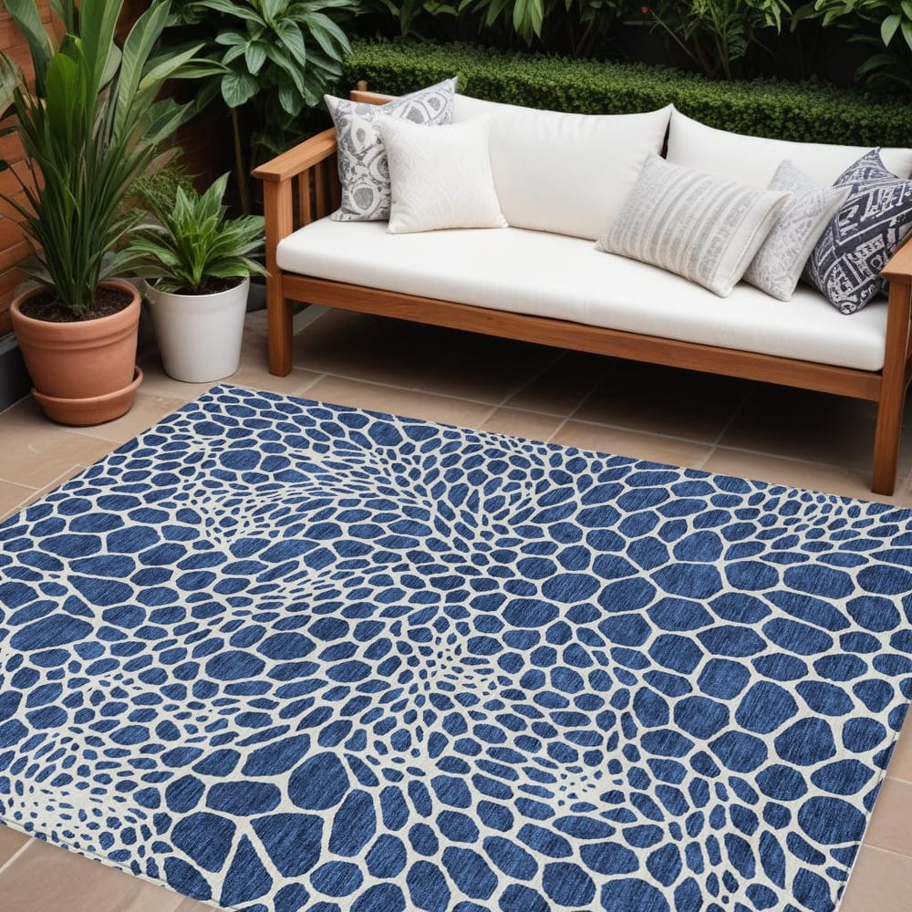 HomeRoots Geometric Transitional Rectangle Outdoor Rug