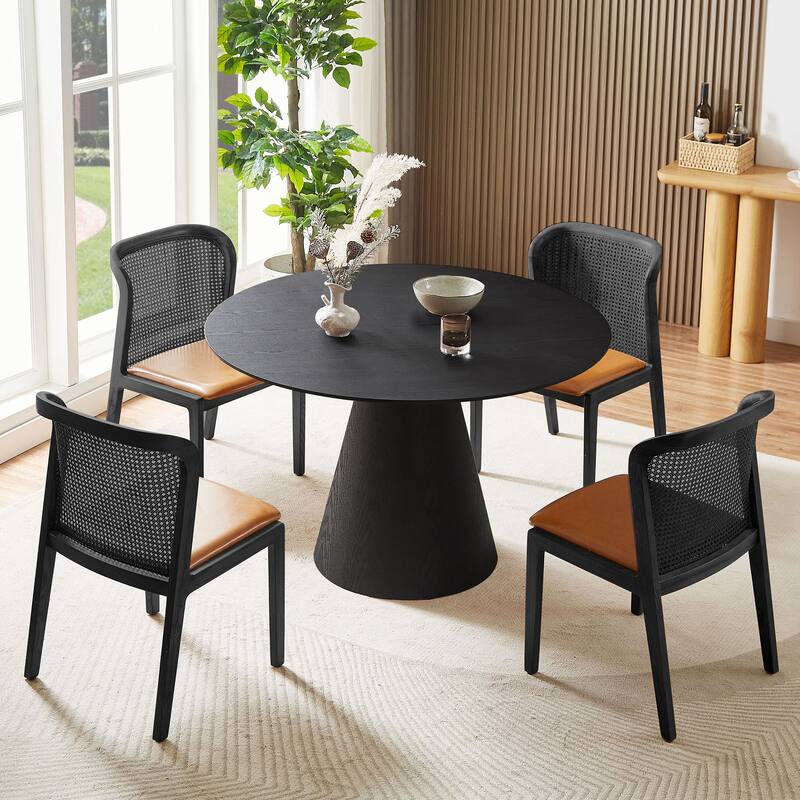 47.24'' Round Dining Table