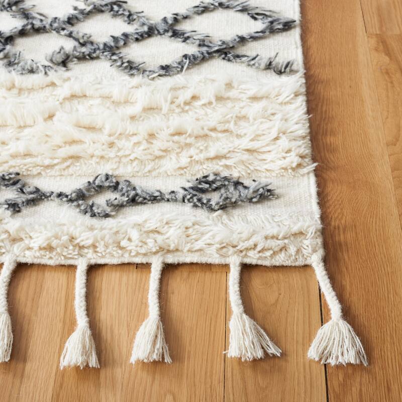 SAFAVIEH Handmade Casablanca Aneliya Tribal Wool Rug