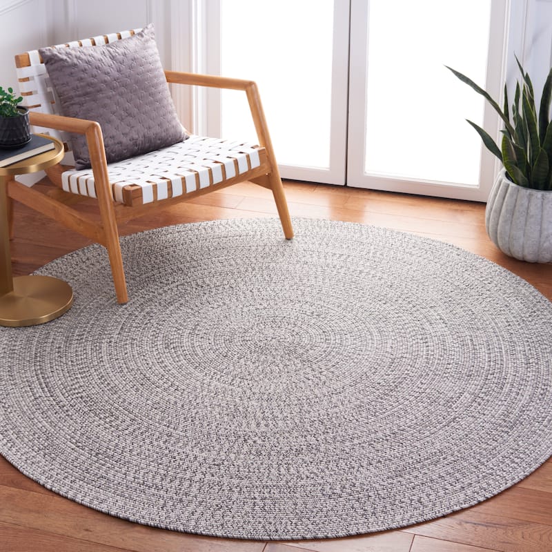 SAFAVIEH Handmade Braided Anthi Casual Rug - 8' Round - Grey/Ivory