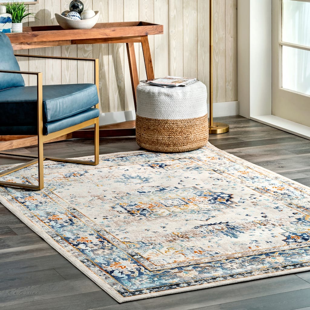 Nuloom Ainsley Distressed Medallion Area Rug