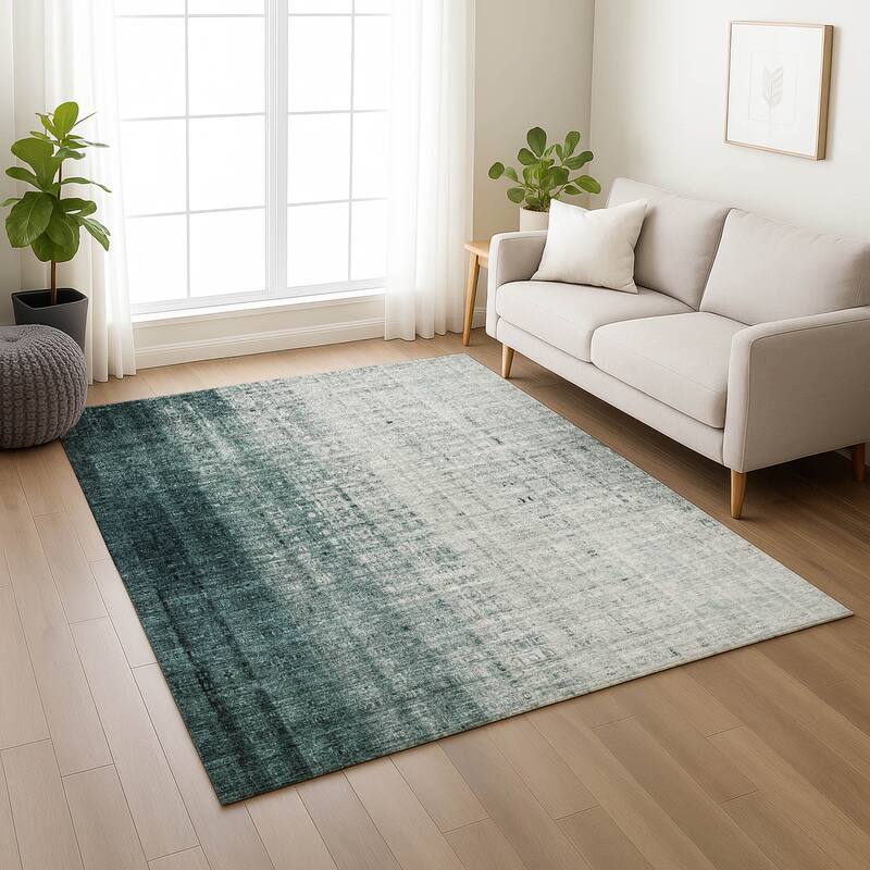 Machine Washable Indoor/ Outdoor Contemporary Ombre Chantille Rug