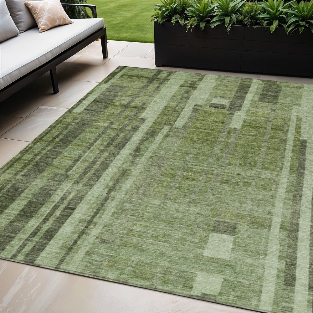 HomeRoots Striped Transitional Rectangle Outdoor Rug