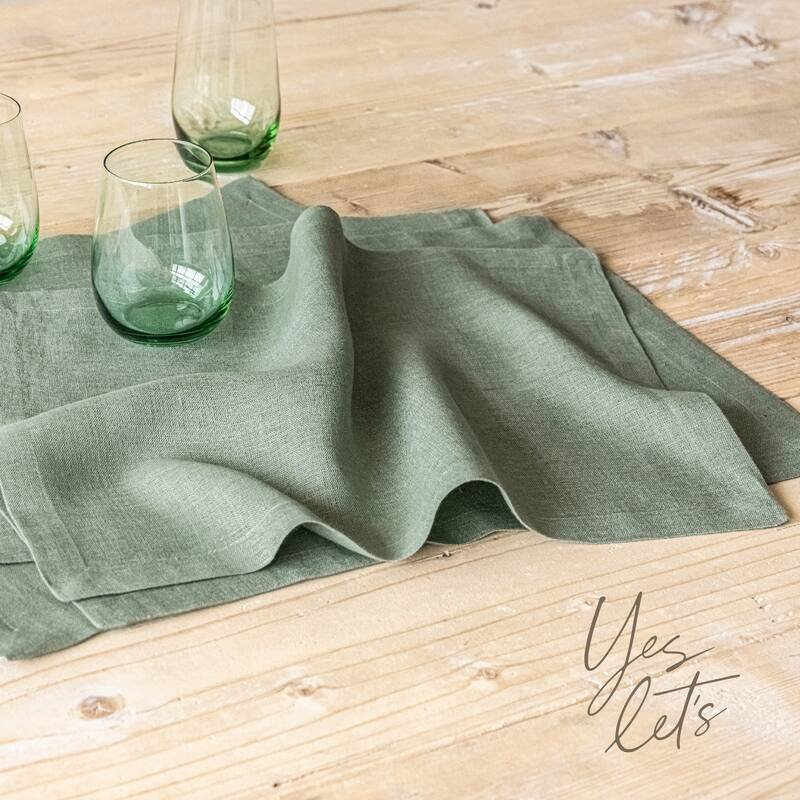 over&back 100% Linen Woven Placemats - Machine Washable - Set of 4