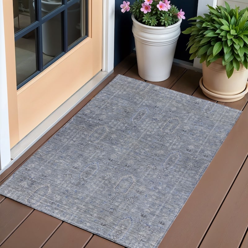 HomeRoots Southwestern Transitional Rectangle Outdoor Rug - 3' x 5'